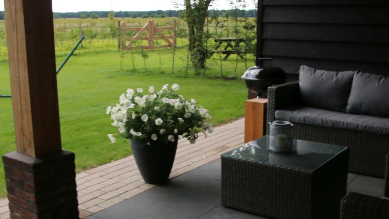 Vakantiehuis Weideblik Biezenmortel エクステリア 写真